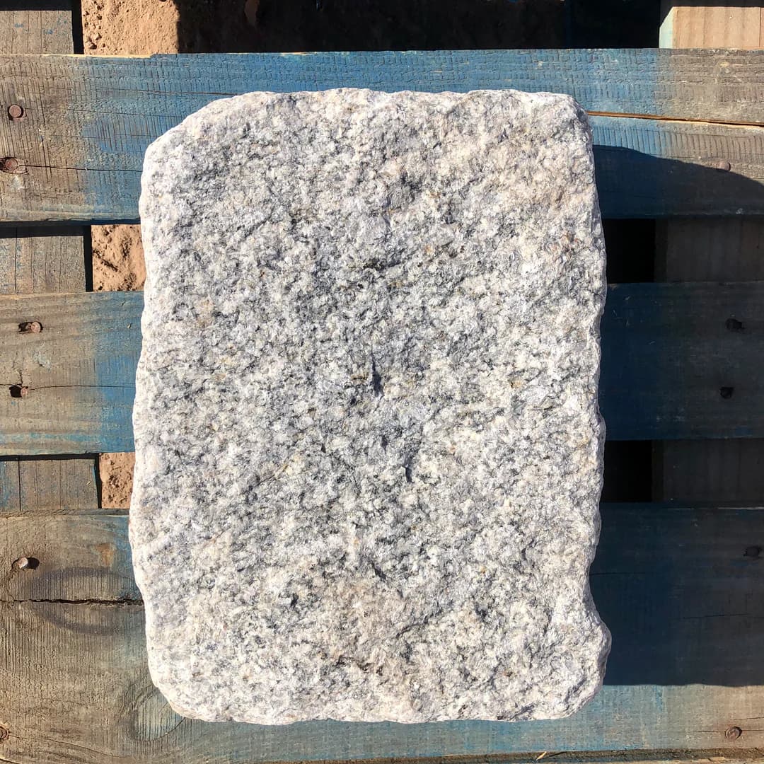 Jumbo Cobblestones - 10.5"x 7" x 4"